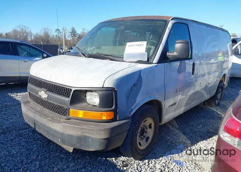 2006 Chevrolet Express Work Van из США, поврежденный, VIN 1GCGG25V661130507